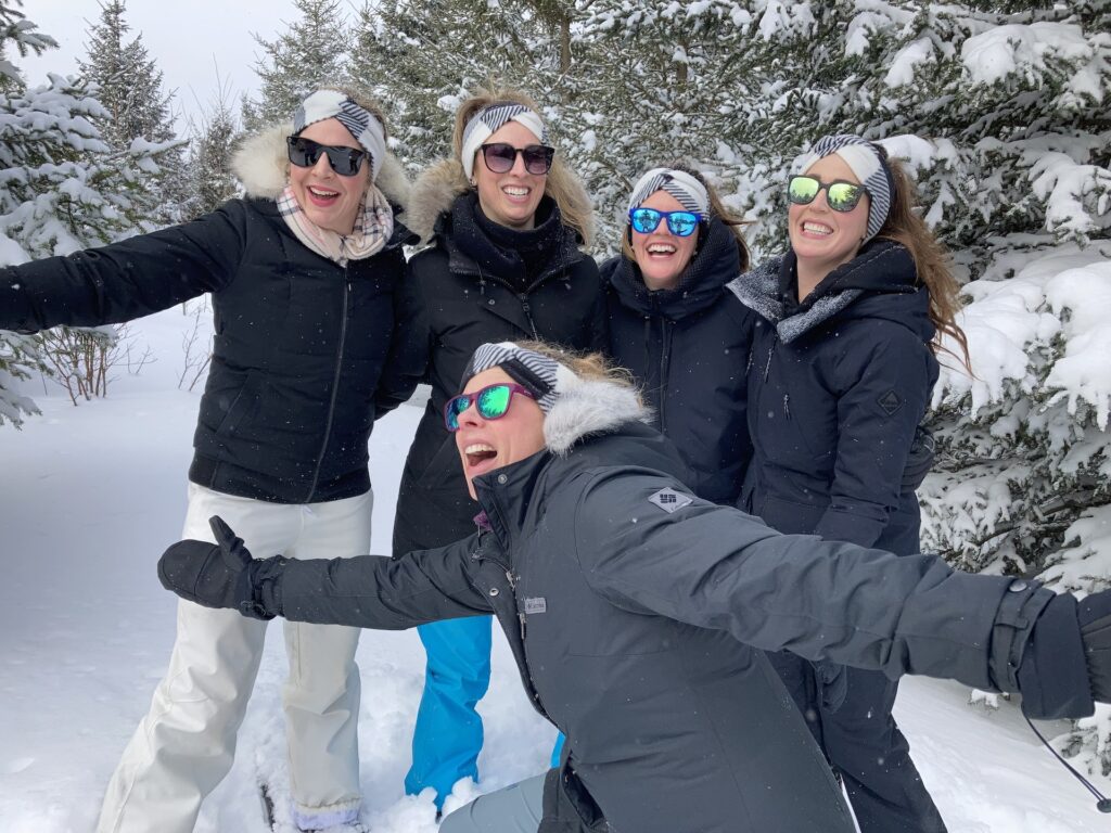 Shoe and brew Smiling group of women